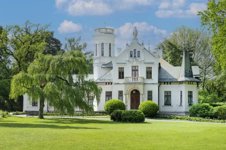 Odwiedź najstarsze w Polsce muzeum sienkiewiczowskie